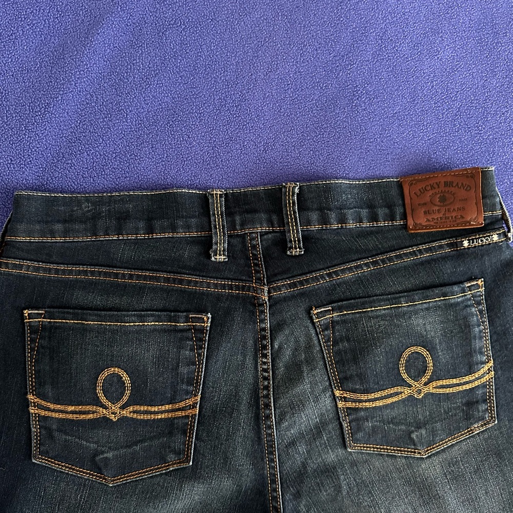 Women’s Lucky Jeans